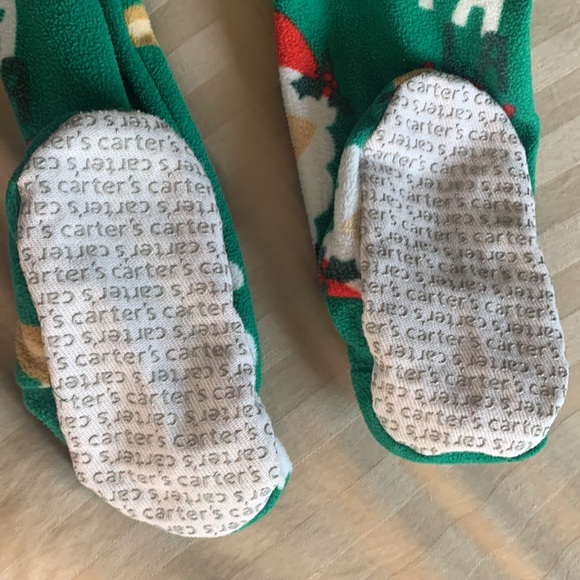 Carters 3T Christmas green zip up onesie PJ’s - Picture 3 of 3